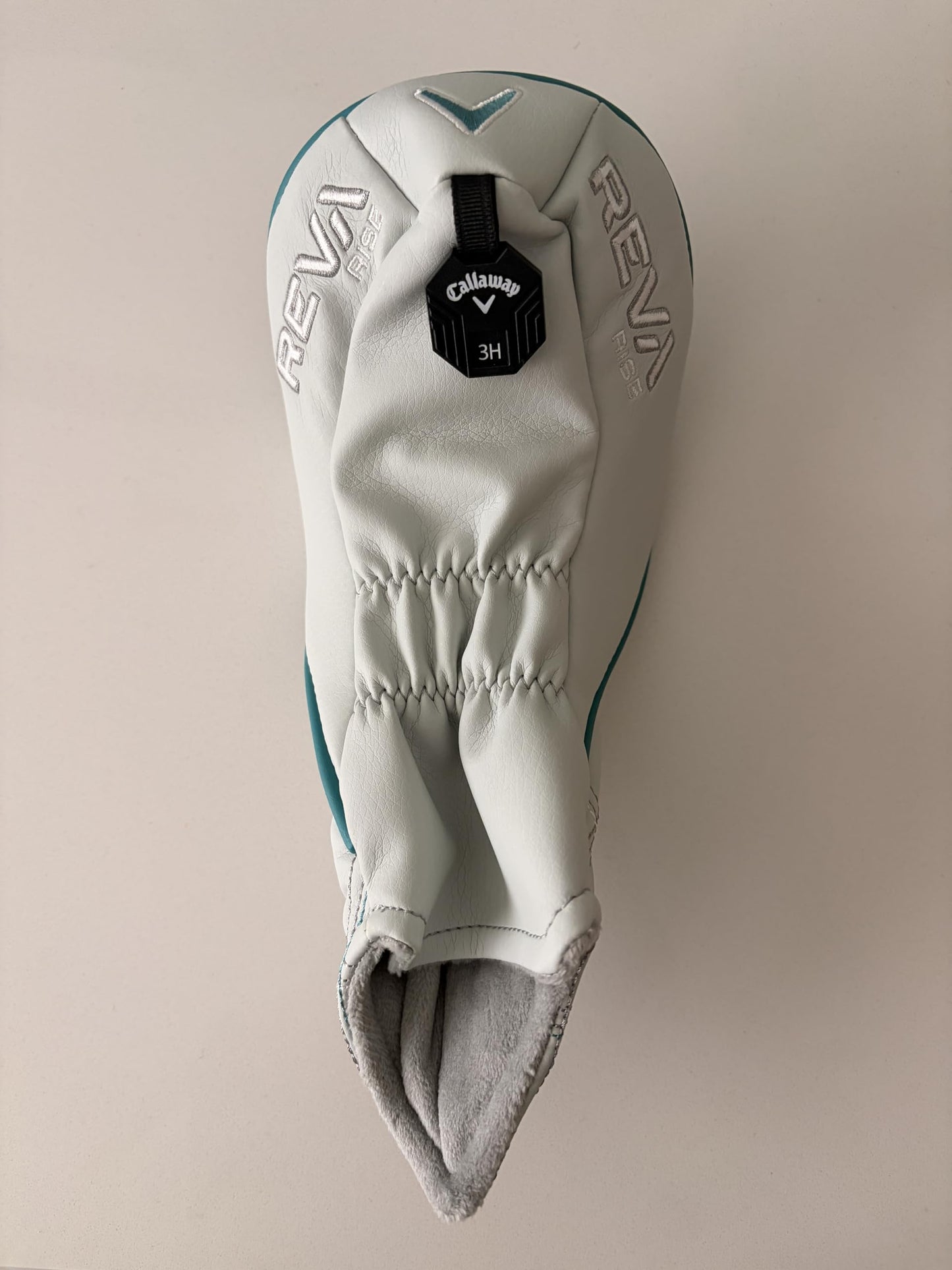 Callaway Reva Leather Golf Hybrid Rescue Headcover with Adjustable Tag, 2025 Model